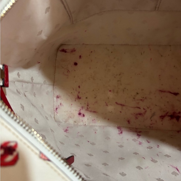 Kate spade margareta Stylish White and Red Tote Bag - Picture 7 of 8